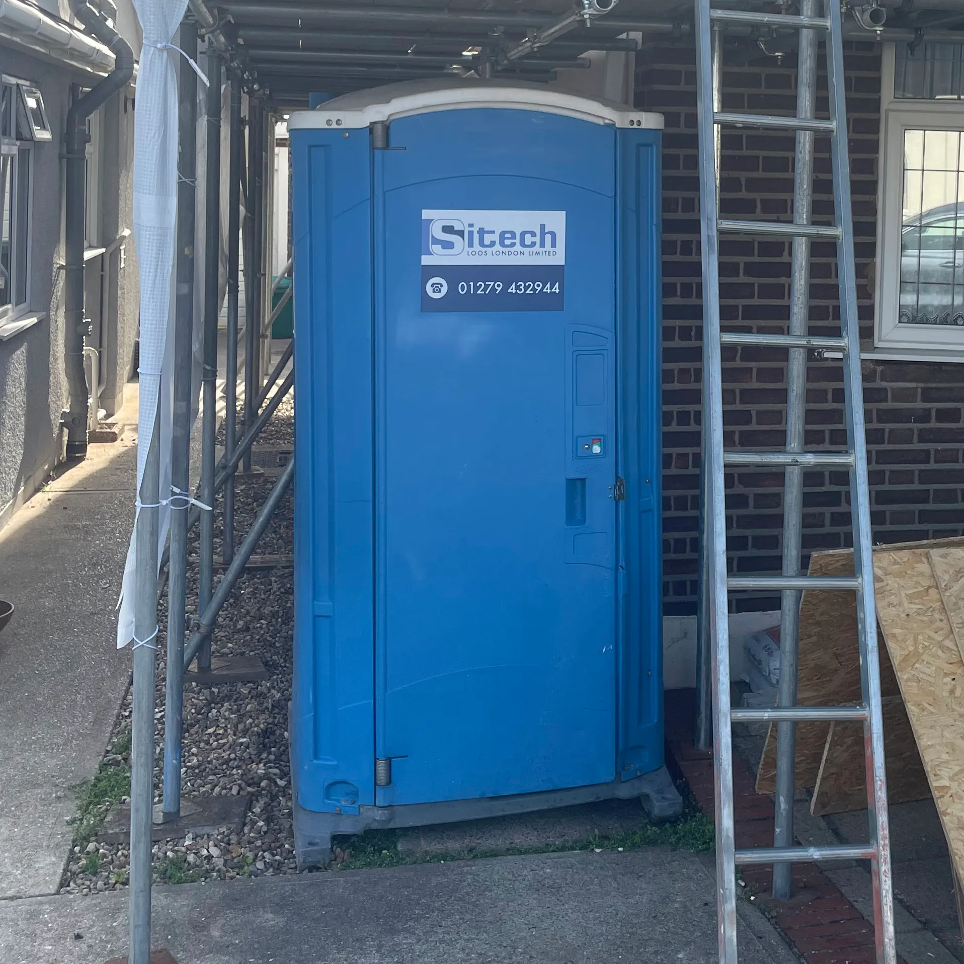 Satellite Maxim 3000 Portable Toilet